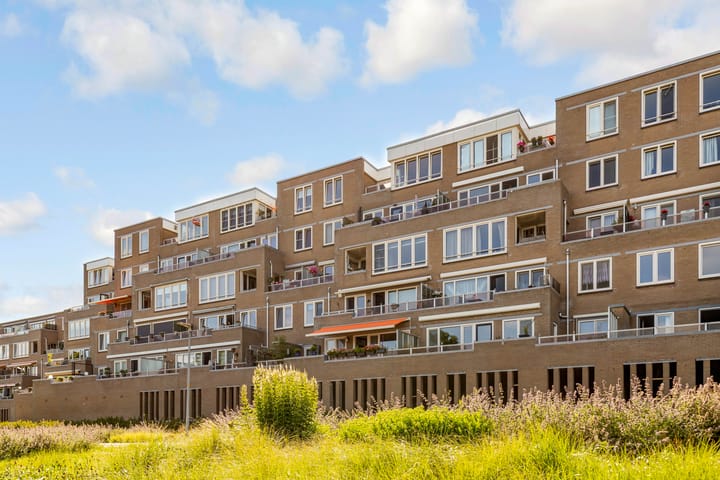 Elburgkade 98 in Almere foto
