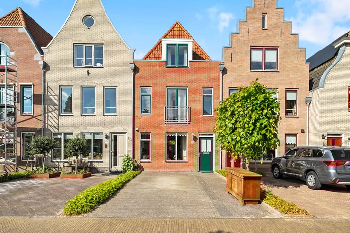 Elftstraat 10 in Hippolytushoef
