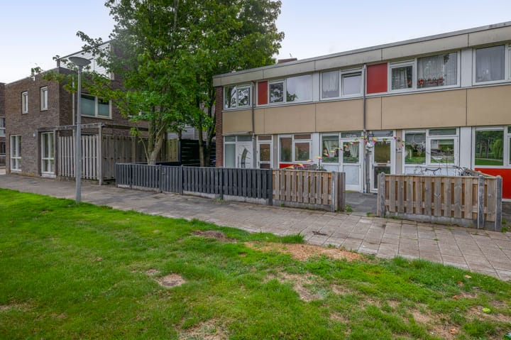 Eline Verestraat 38 in Hoogvliet Rotterdam
