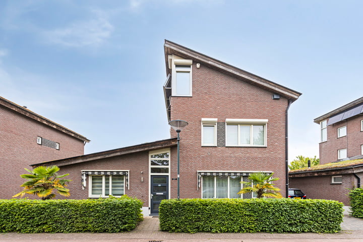 Elisabeth van den Boschlaan 20 in Helmond foto