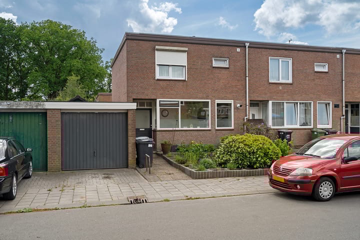 Photo of property Elkingeslag 1, Emmen