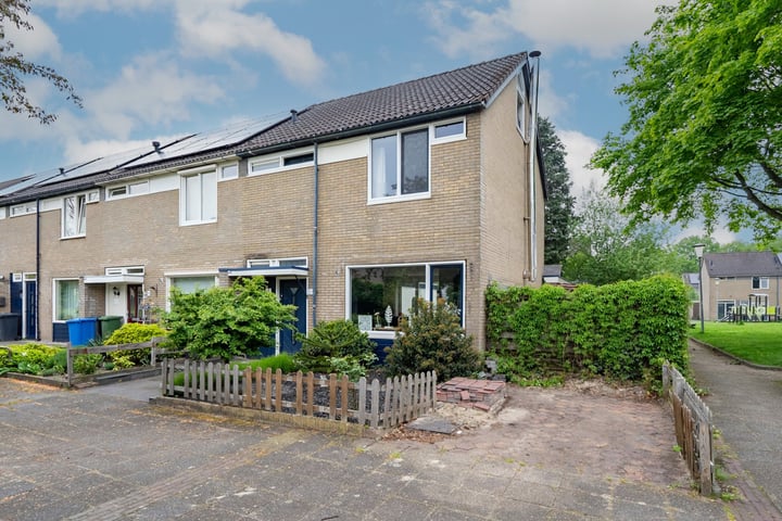 Ellertsveld 11 in Veendam