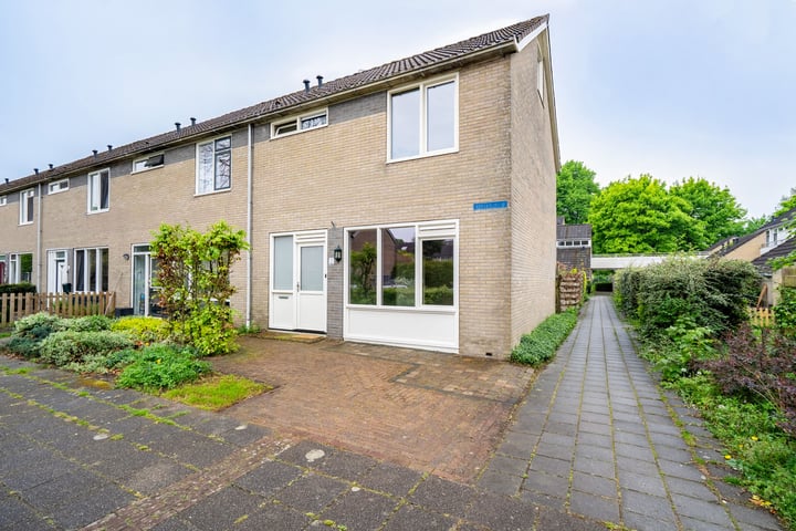 Ellertsveld 2 in Veendam