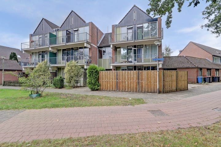 Photo of property Elly Takmastraat 12, Amersfoort
