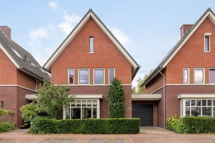 Elshouter 67 in Waalre