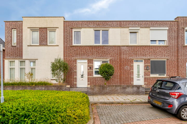 Elvis Presleystraat 27 in Middelburg