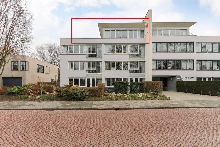 Elzenlaan 136 in Dordrecht