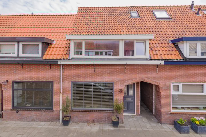 Elzenstraat 27 in IJmuiden