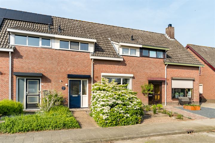 Elzenstraat 30 in Brakel