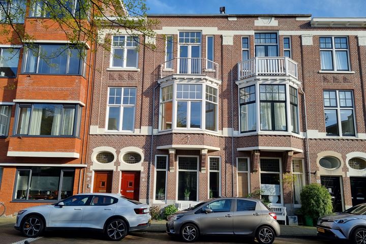 Emantsstraat 25 in 's-Gravenhage