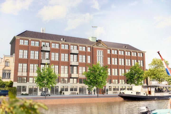 Photo of property Emmakade 55b, Leeuwarden