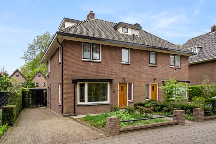 Emmalaan 11 in Ede