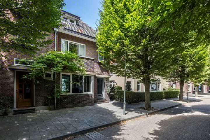 Emmalaan 21 in Valkenburg