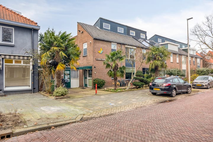 Photo of property Emmalaan 35A, Alphen aan den Rijn