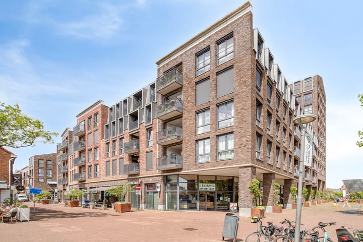 Photo of property Emmapark 121, Pijnacker