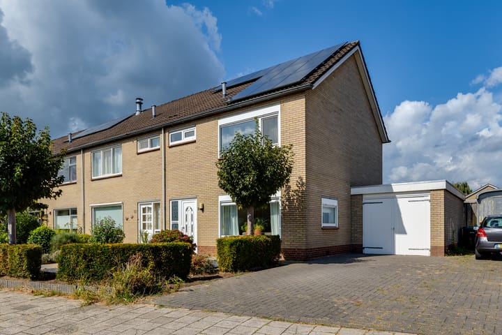 Photo of property Emmasingel 80, Groenlo