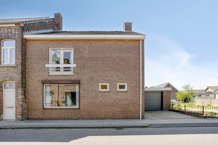 Emmastraat 11 in Eijsden