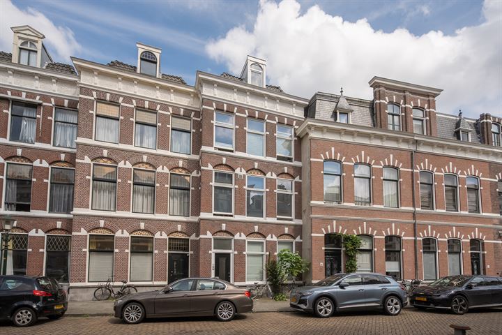 Emmastraat 14F in 's-Gravenhage