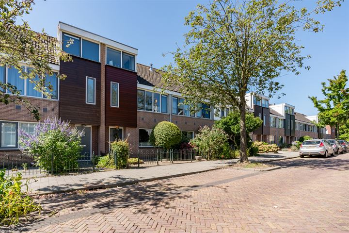 Emmastraat 64 in Meppel