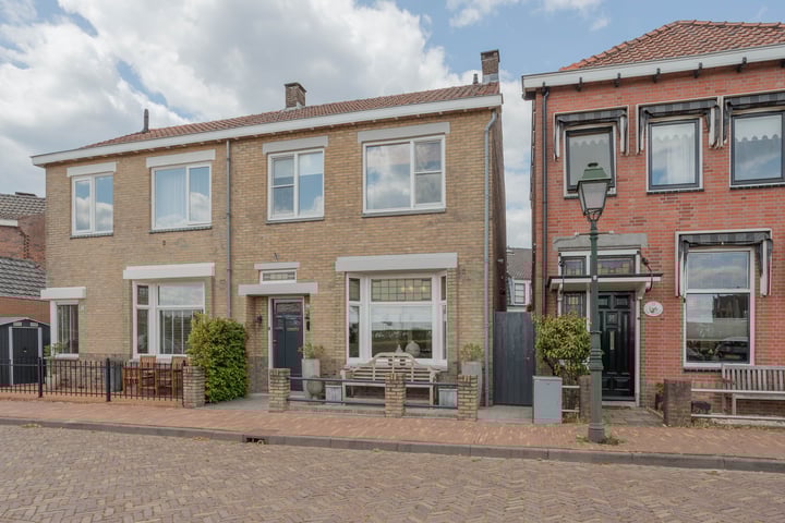 Foto van woning Emmaweg 17, Geertruidenberg