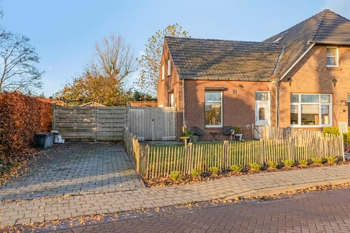 Emmerikseweg 18B in Netterden