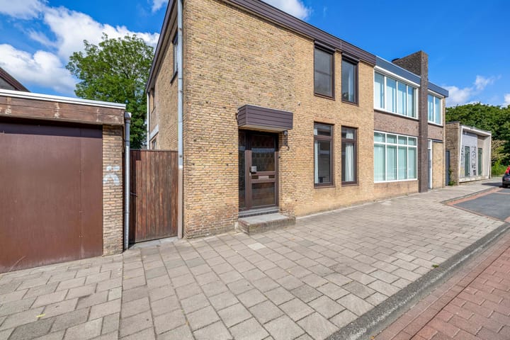 Emmikhovensestraat 3 in Waalwijk