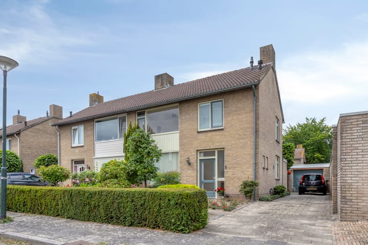 Photo of property Engel Witloxstraat 2, Haaren