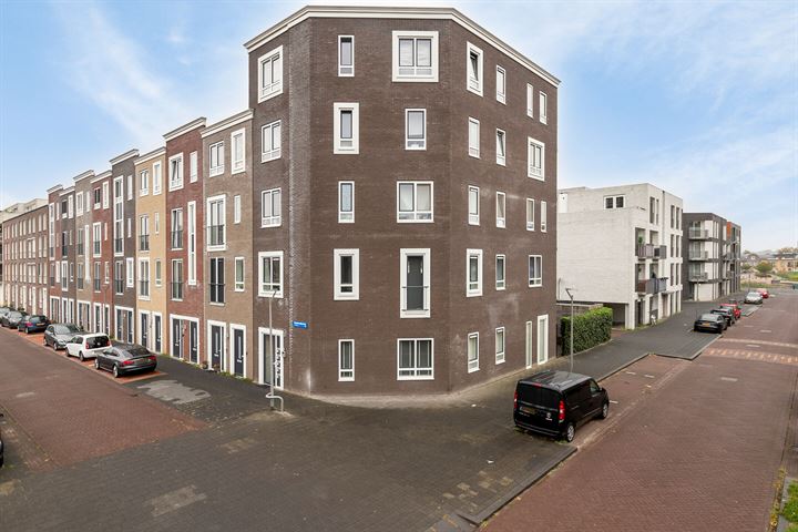 Engelandstraat 24 in Almere