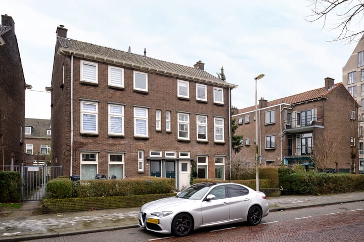 Engelen van Pijlsweertstraat 1-BS in Utrecht