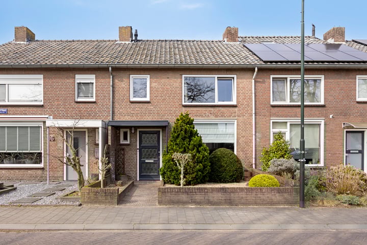 Photo of property Engelmondstraat 15, Waalre