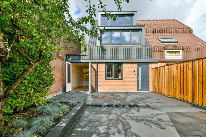 Engelsholm 37 in Hoofddorp