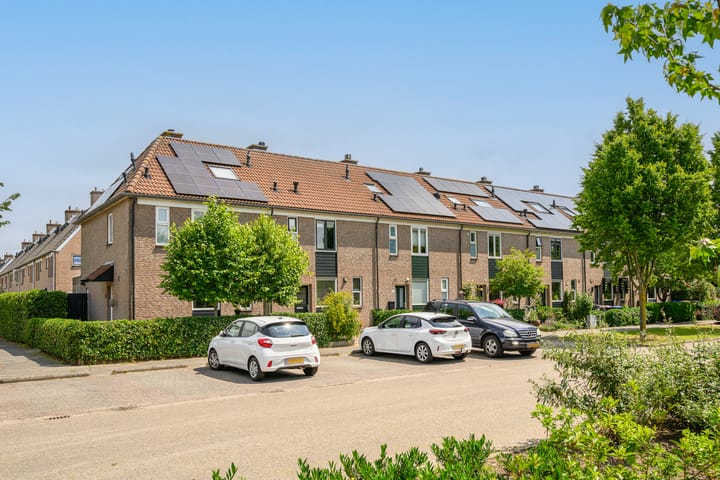 Enkhuizerzand 51 in Huizen