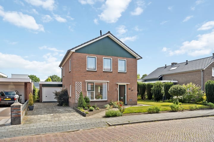Enkstraat 43 in Raalte