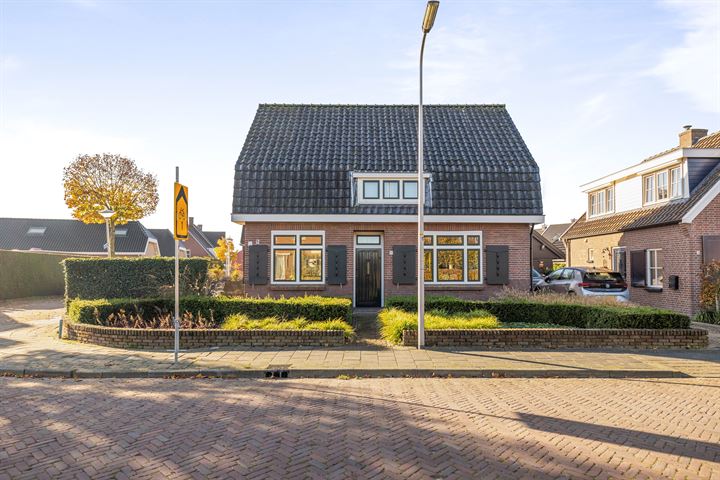 Enkstraat 52 in Raalte