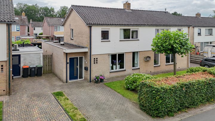 Entingestraat 13 in Sleen