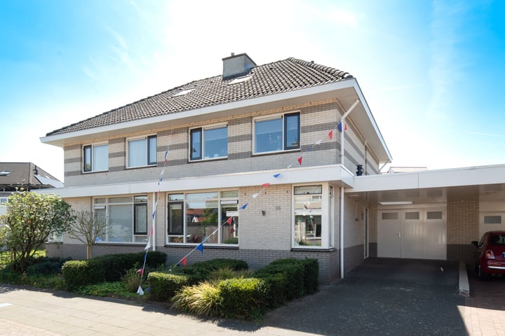Photo of property Entoshof 36, Rijssen