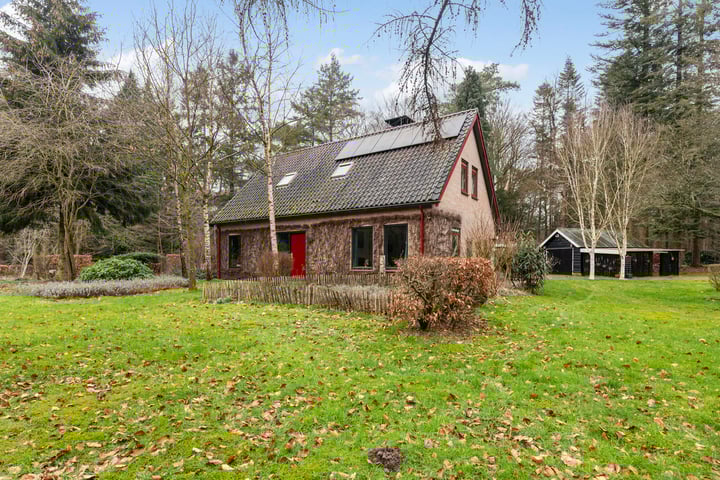 Photo of property Eperweg 133, Nunspeet