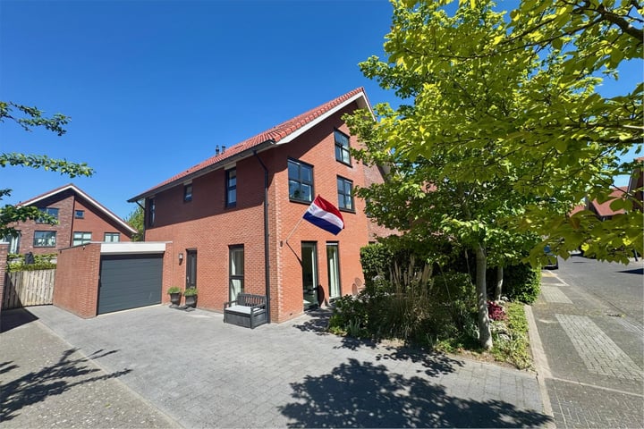 Eppie Bultsmastraat 9 in Leeuwarden