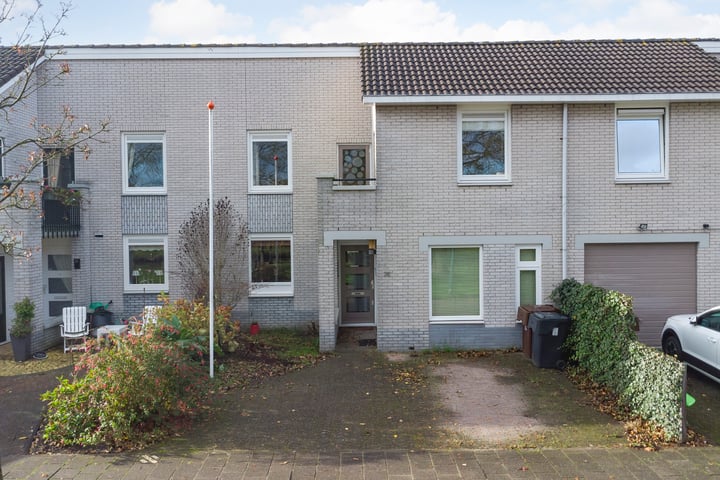Erasmuslaan 23 in Oegstgeest photo