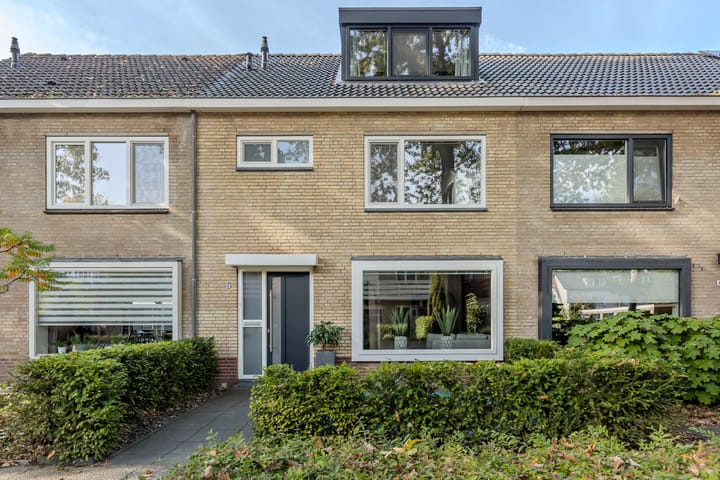 Erasmuslaan 6 in Berkel-Enschot