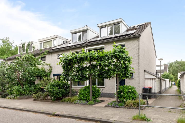 Photo of property Erasmusstraat 115, Amersfoort