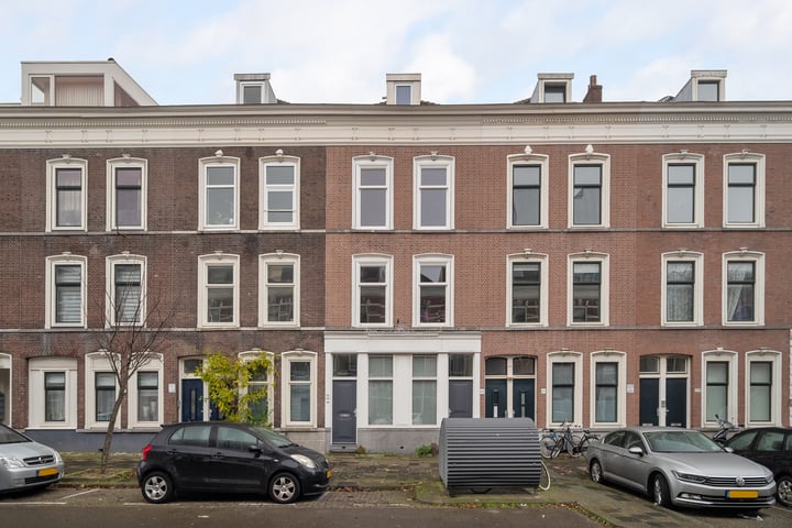 Erasmusstraat 217 in Rotterdam