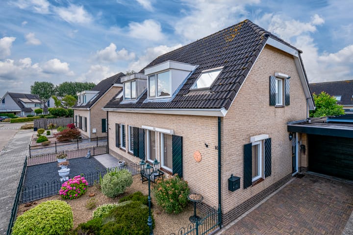Photo of property Erdwal 16, Tolkamer