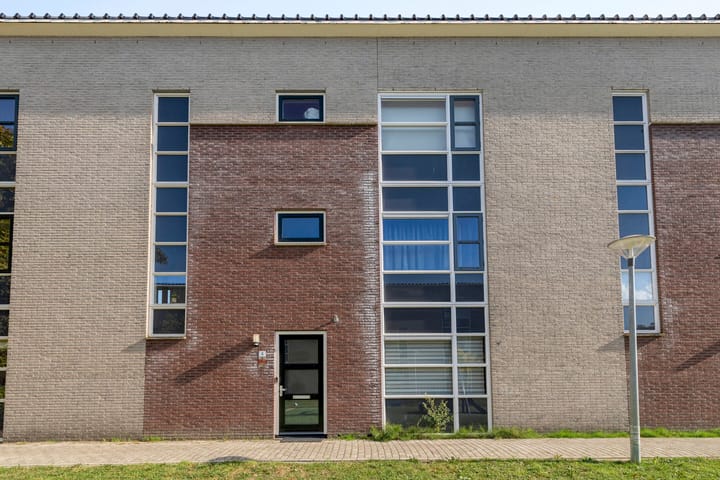 Eric de Noormanhof 4 in Almere