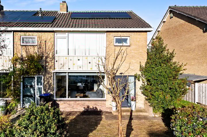 Ericastraat 12 in Zwijndrecht