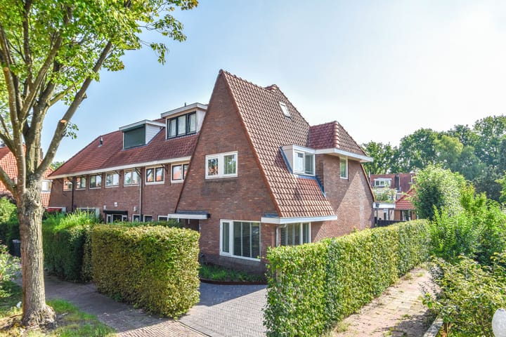 Ericaweg 23 in Laren photo
