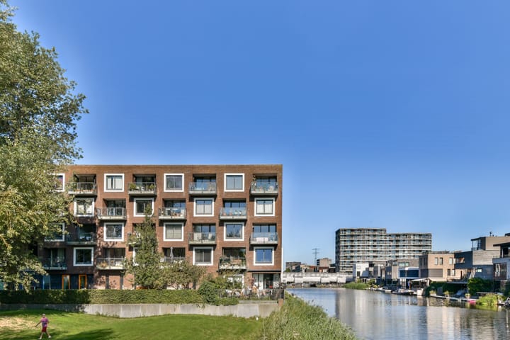 Erich Salomonstraat 563 in Amsterdam foto