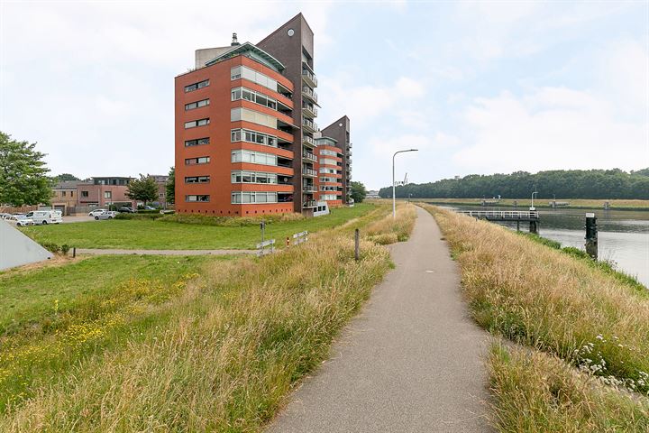 Erik Pinksterblomstraat 112 in Oosterhout