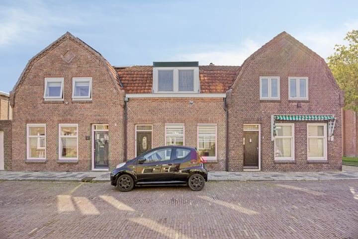 Ernst Casimirstraat 3 in Sneek