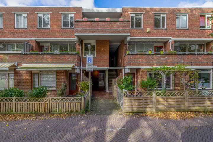 Escamplaan 987 in 's-Gravenhage